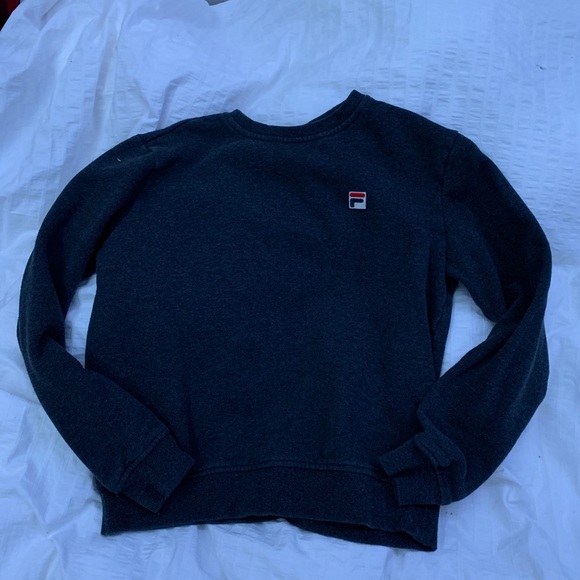 Fila crewneck! - Picture 1 of 3
